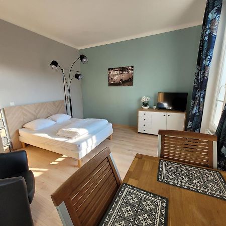 Appartement Meuble Renove Ideal Pour Curistes Ou Vacanciers La Roche-Posay Exterior photo